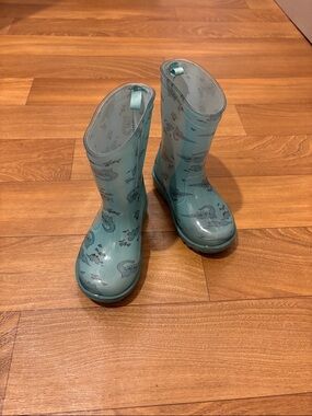 Toddler Size 6 Old Navy Dino Rain Boots